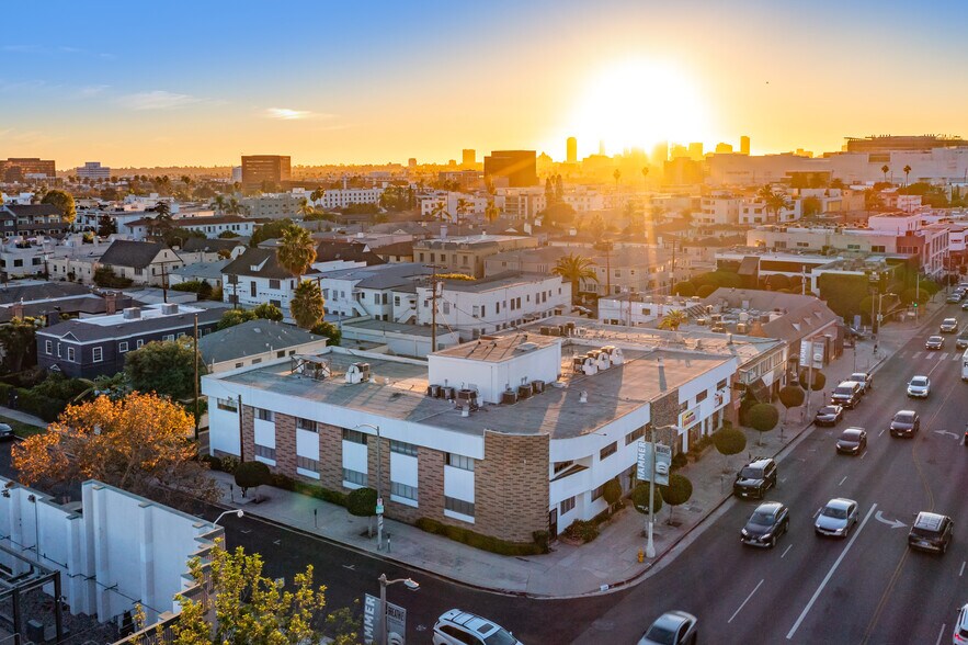 More Photos Of , Los Angeles Unknown For Sale