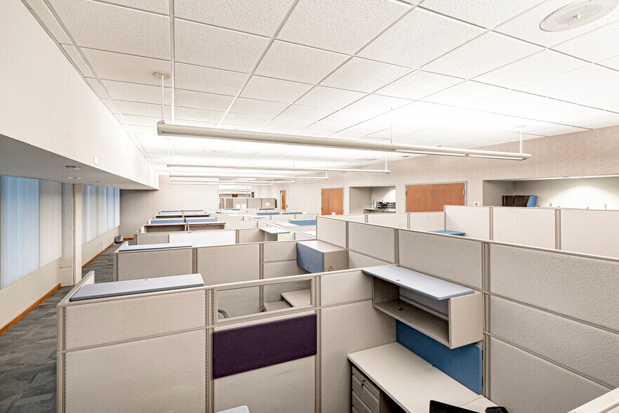 More Photos Of 5525 Reitz Ave, Baton Rouge Office For Lease