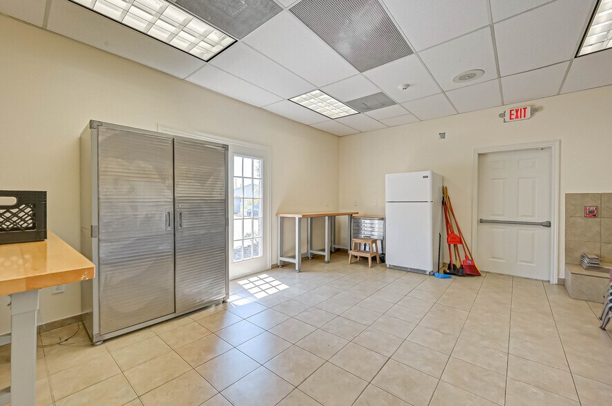 More Photos Of 2105 Cypress Landing Dr, Houston Daycare Center For Sale