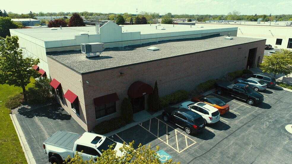 More Photos Of 1275 Kyle Ct, Wauconda Distribution For Lease