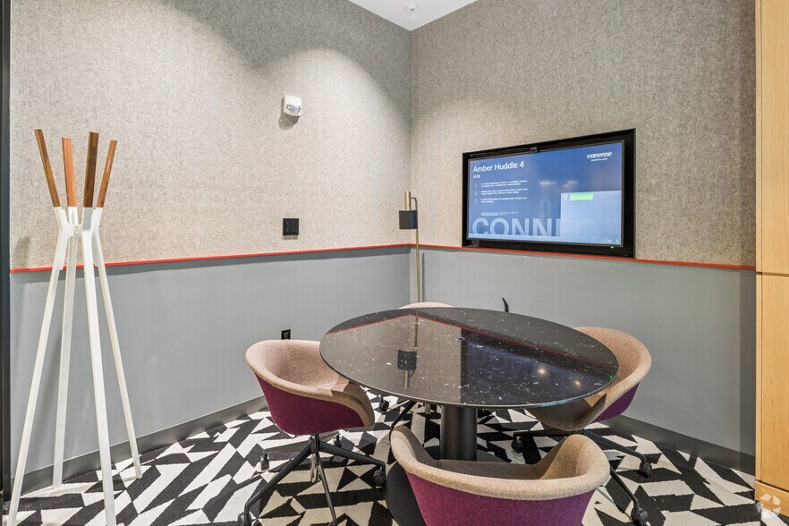 More Photos Of 600 14th St NW, Washington Coworking Space