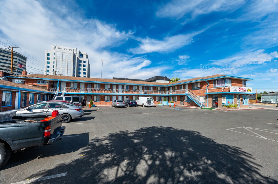 More Photos Of 599 S Center St, Reno Hotel For Sale
