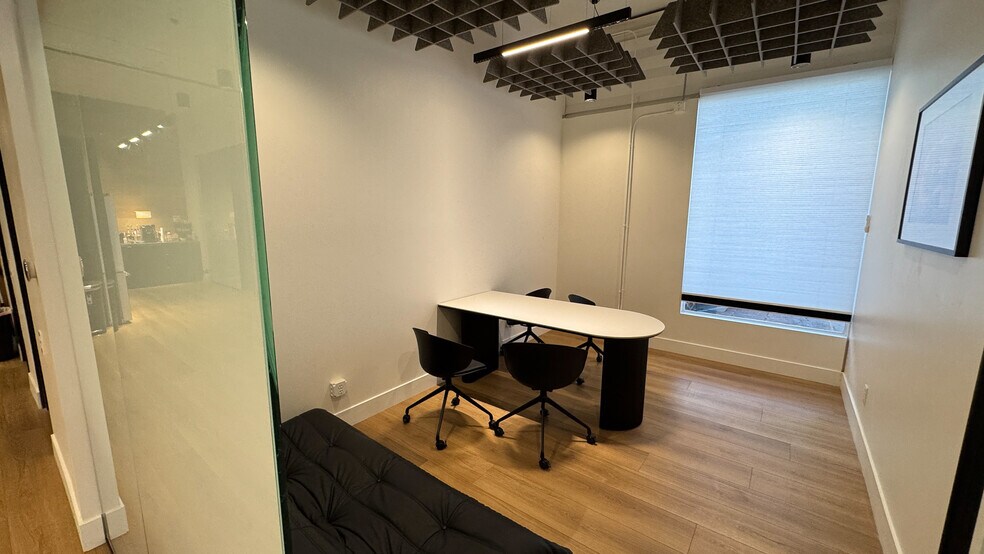 More Photos Of 401-405 W Foothill Blvd, Monrovia Freestanding For Sale