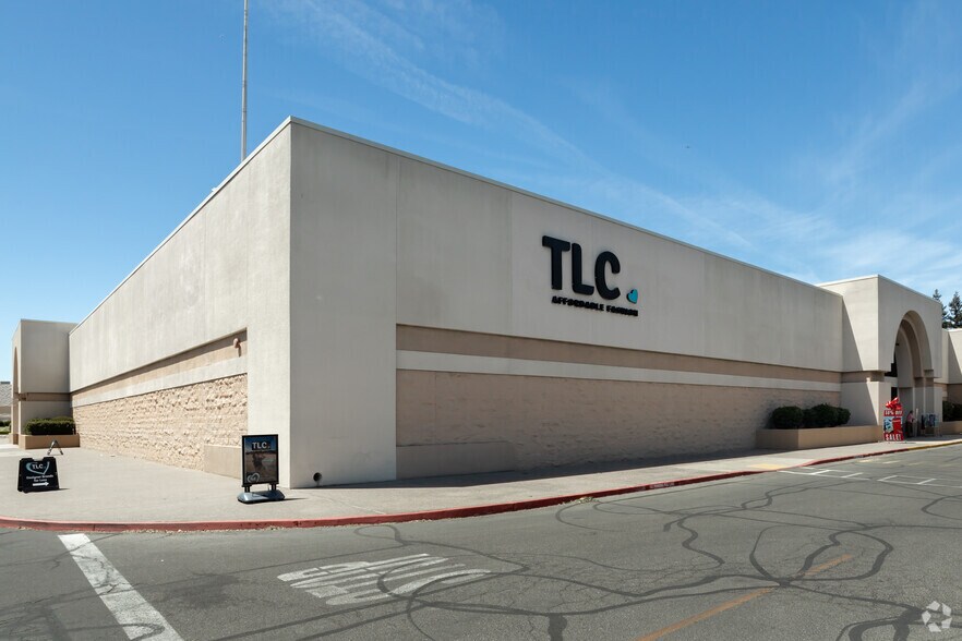 More Photos Of 1900-2000 E 20th St, Chico Unknown For Lease