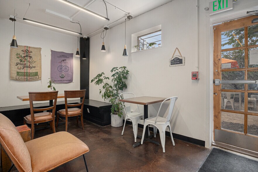 More Photos Of 5218-5220 W 25th Ave, Edgewater Apartments For Sale