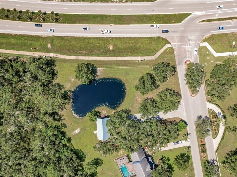 More Photos Of 13225 FL-64, Bradenton Loft Creative Space For Sale