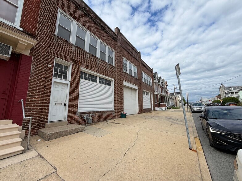 More Photos Of 921 W Washington St, Allentown Warehouse For Lease