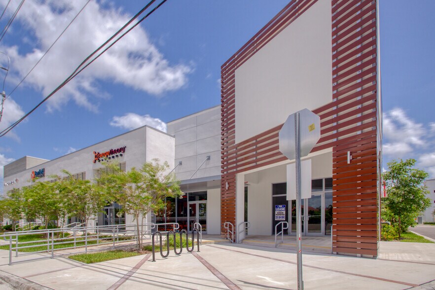 More Photos Of 5875 NW 105th Ct, Doral Storefront For Lease