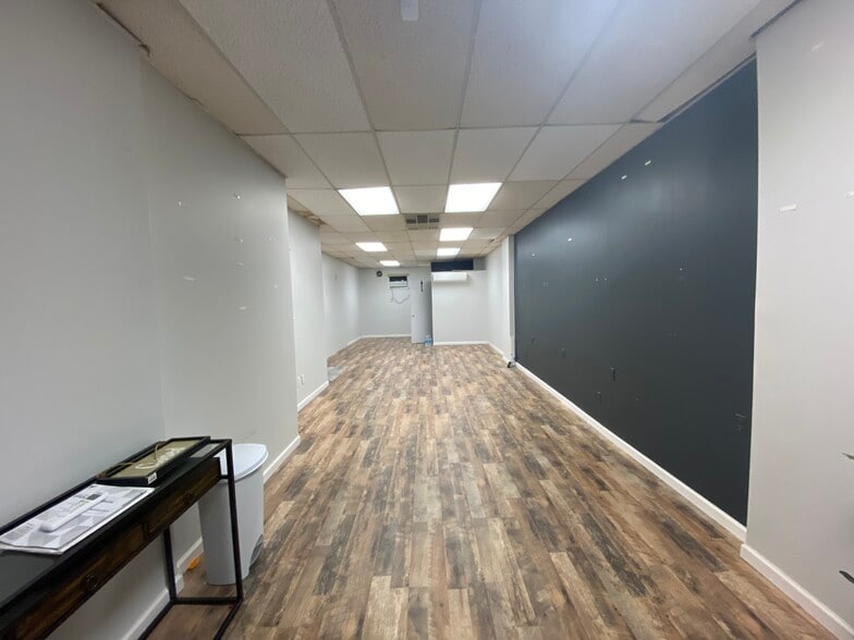 More Photos Of 2814-2841 Merrick Rd, Bellmore Storefront Retail Office For Sale