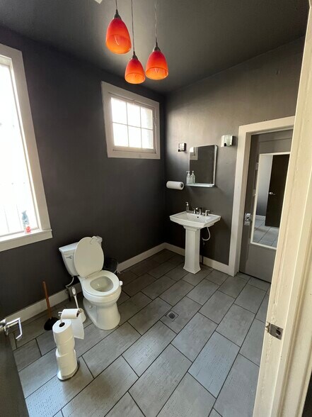 More Photos Of 148 W 600 S, Provo Loft Creative Space For Lease