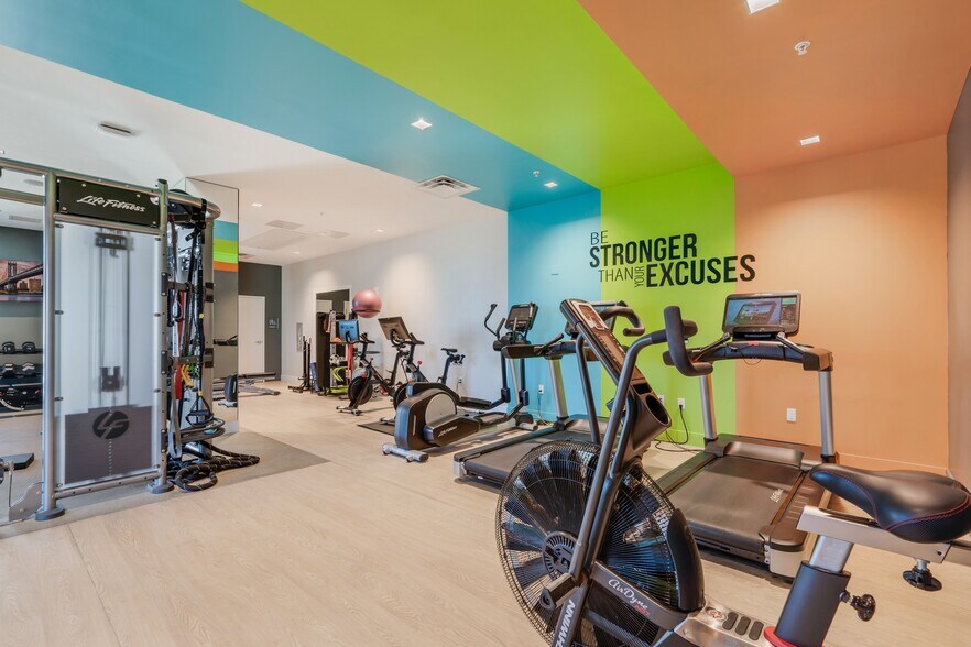 More Photos Of 2820 NE 214th St, Aventura Loft Creative Space For Sale