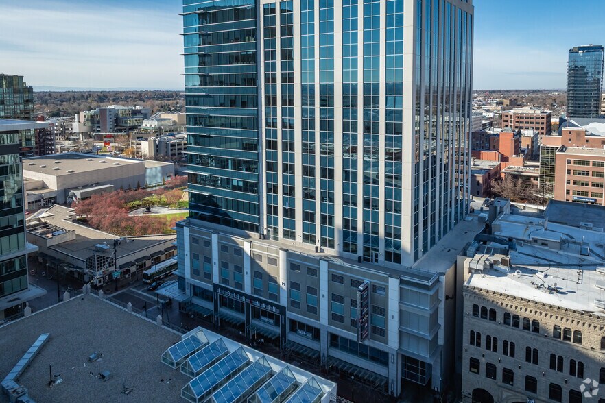 More Photos Of 800 W Main St, Boise Office For Lease