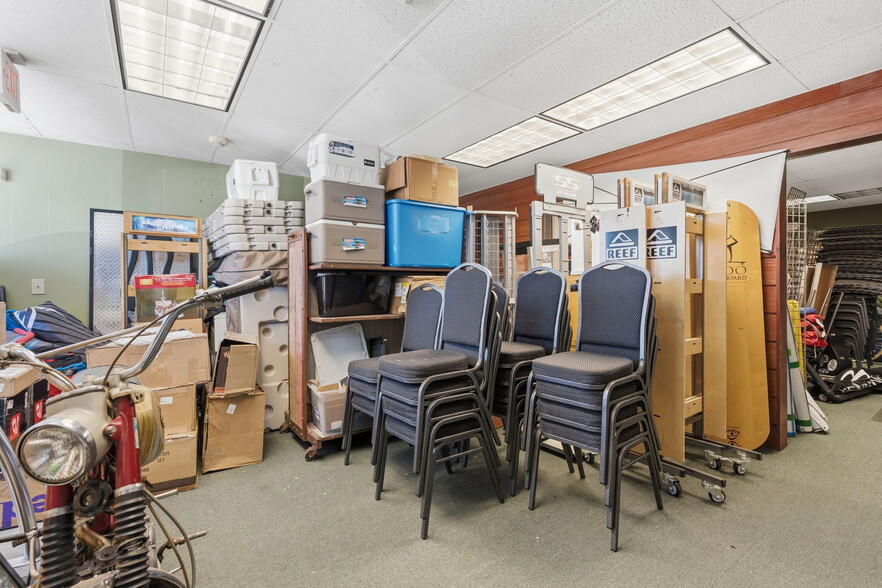 More Photos Of 5601 S Campbell Ave, Springfield General Retail For Sale