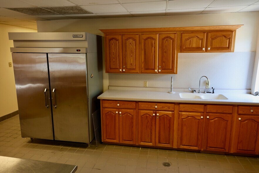 More Photos Of 5335 S.Sandusky Rd Rd, Peck Flex For Sale