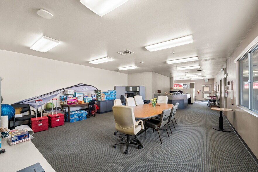 More Photos Of 9944 Highland Ave, Rancho Cucamonga Religious Facility For Lease