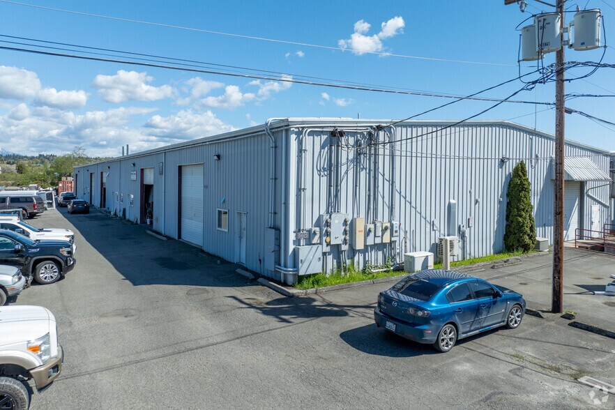 Primary Photo Of 5625 48th Dr NE, Marysville Manufacturing For Sale