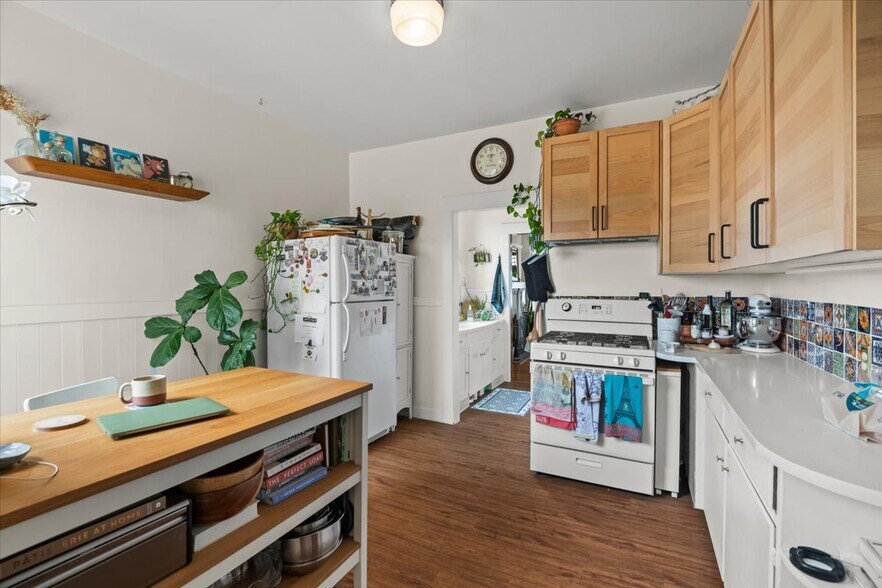More Photos Of 1159-1169 Union St, San Francisco Apartments For Sale