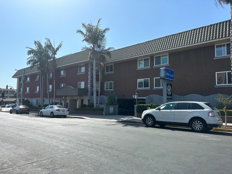 More Photos Of 1901-1903 W Olympic Blvd, Los Angeles Hotel For Lease