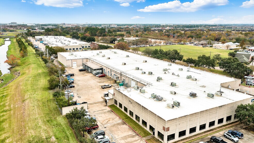 More Photos Of 555 Forge River Rd, Webster Unknown For Lease