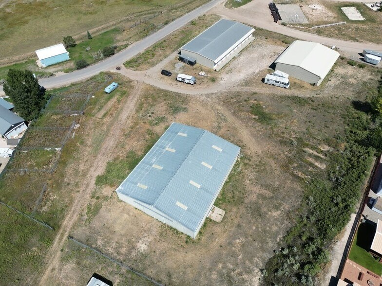 More Photos Of 2984 Sweetwater Pk dr, Garden City Industrial For Lease