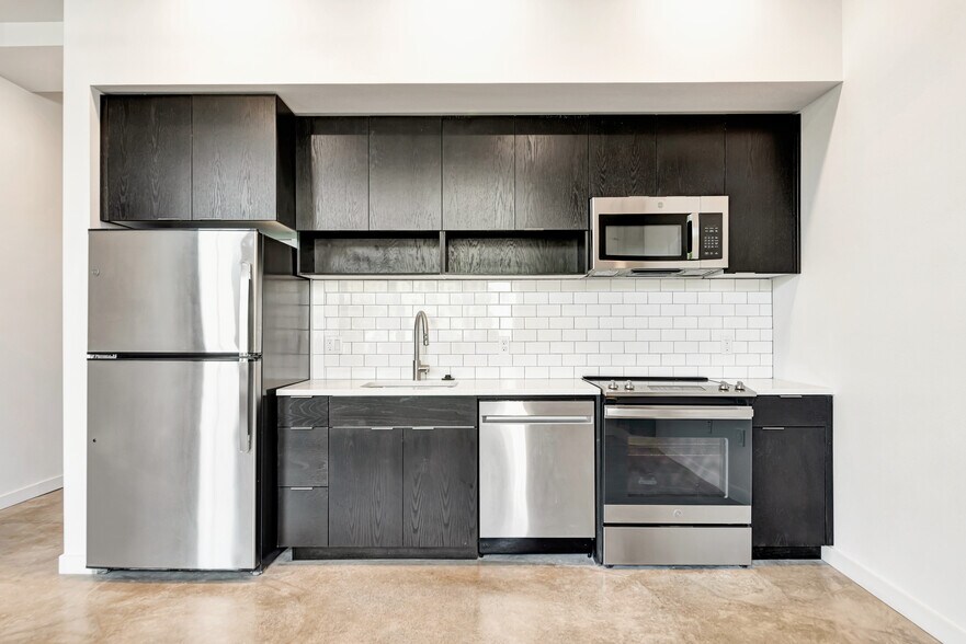 More Photos Of 4750 N Albina Ave, Portland Apartments For Sale