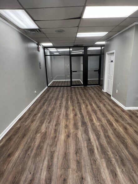 More Photos Of 255 Route 3, Secaucus Medical For Lease