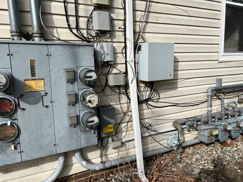 More Photos Of 25 Church St, Keyport Restaurant For Sale