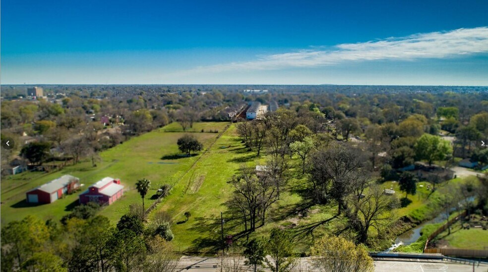 More Photos Of 6100 Stuebner Airline Rd, Houston Land For Sale