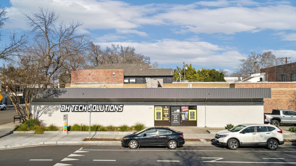 Primary Photo Of 1701 Broadway, Sacramento Freestanding For Lease