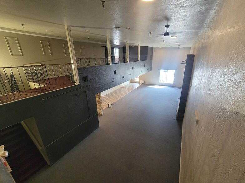 More Photos Of 12300 Old Glenn Hwy, Eagle River Restaurant For Lease