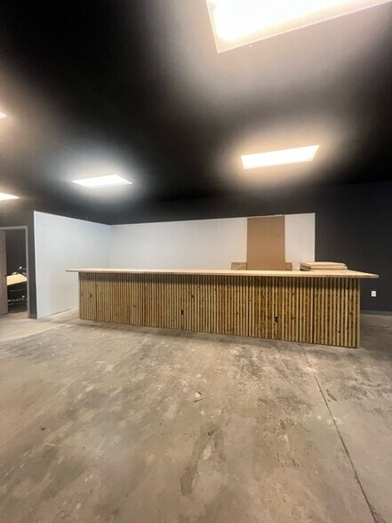 More Photos Of 5725 State Bridge Rd, Johns Creek Freestanding For Lease