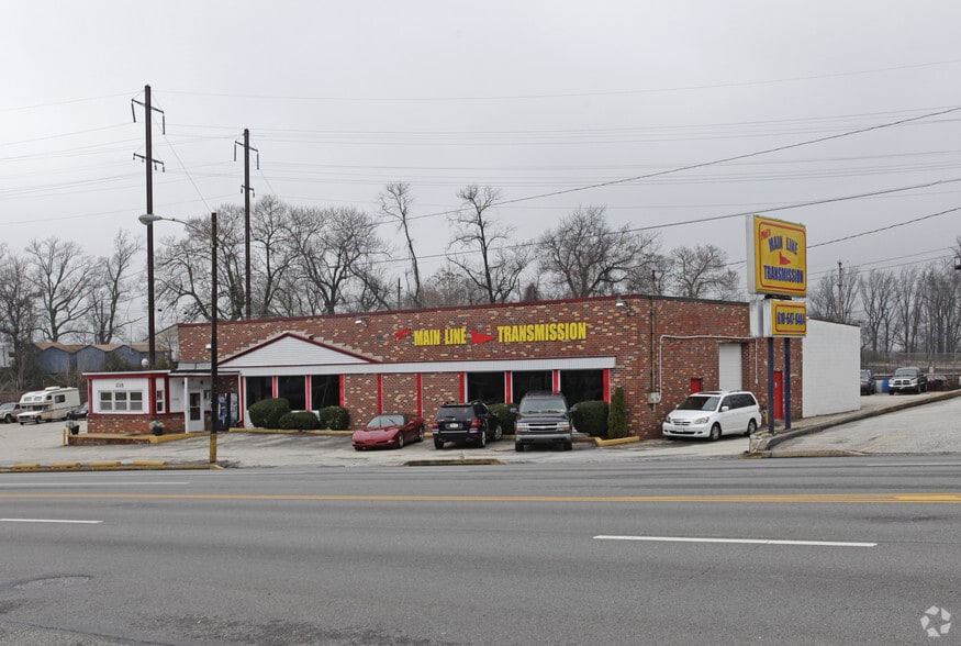 Primary Photo Of 235 W Lancaster Ave, Paoli Auto Repair For Sale