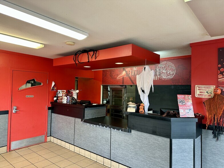 More Photos Of 6736 E Main St, Reynoldsburg Fast Food For Sale