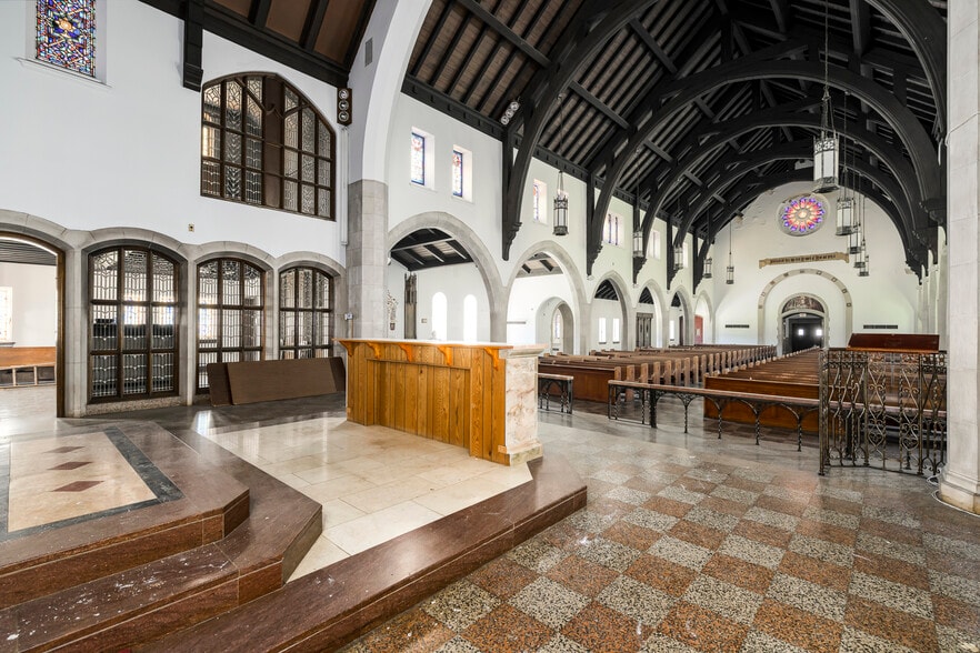 More Photos Of 6300 Minnesota Ave, Saint Louis Religious Facility For Sale