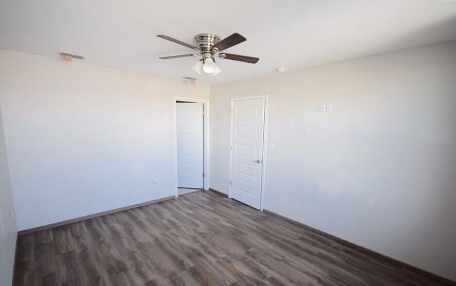 More Photos Of 1202 Upas Dr, Edinburg Apartments For Sale