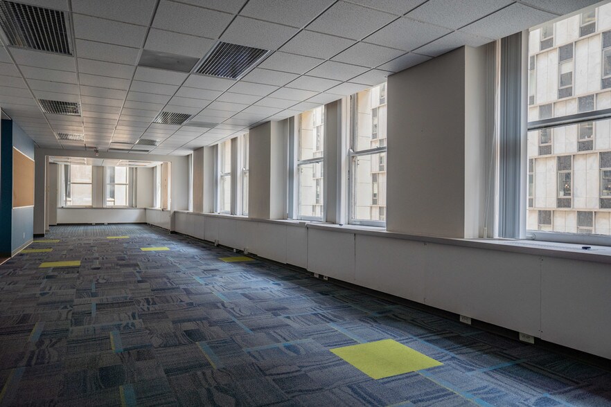 More Photos Of 615 Griswold St, Detroit Office For Lease