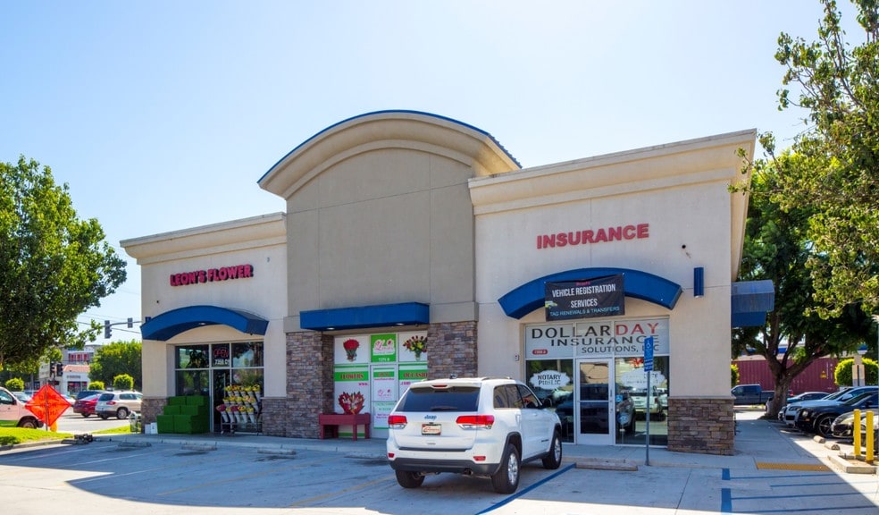 More Photos Of 7351-7359 Rosecrans Ave, Paramount Freestanding For Sale