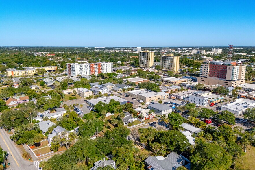 More Photos Of 2106 Vernon Pl, Melbourne Flex For Sale