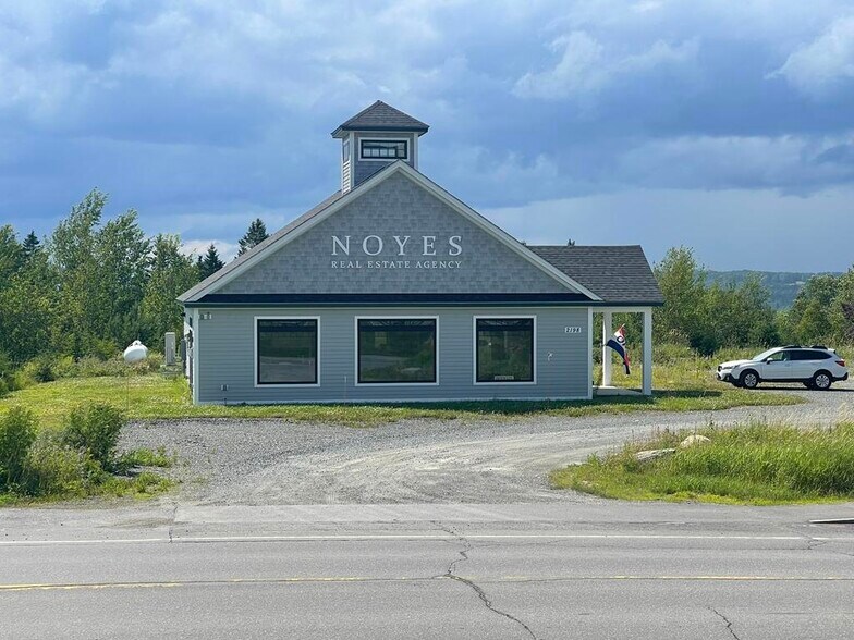 More Photos Of 2198 Main st, Rangeley Office For Sale