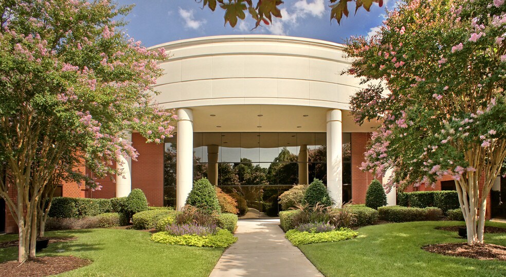 More Photos Of 1434 Crossways Blvd, Chesapeake Office For Lease