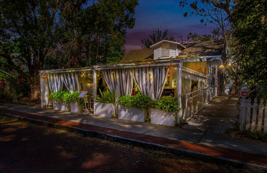More Photos Of 146 4th Ave N, Safety Harbor Restaurant For Sale