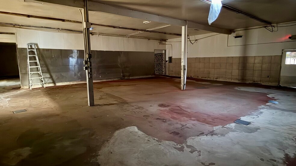 More Photos Of 9604 Valley Blvd, Rosemead Industrial For Sale