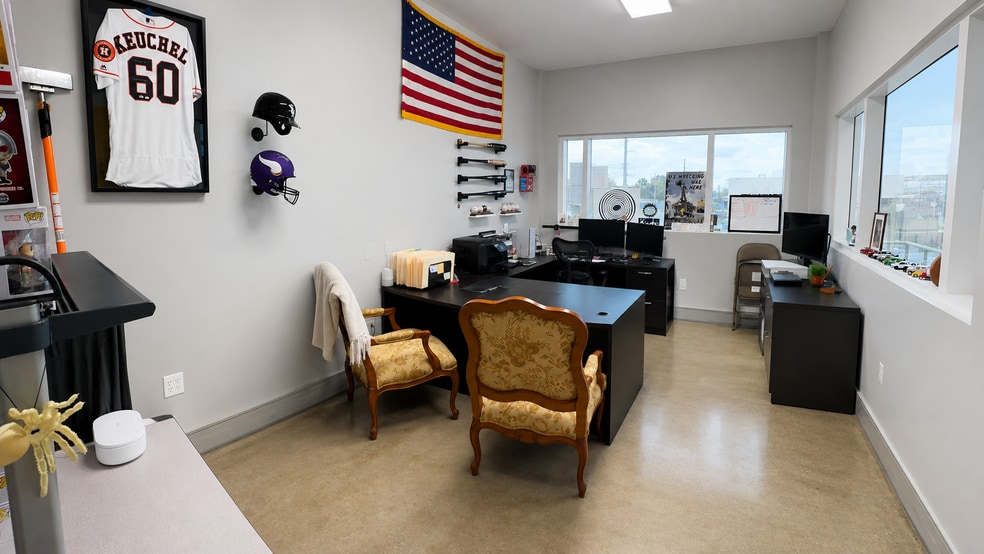 More Photos Of 8600 NW 36th Ave, Miami Manufacturing For Lease