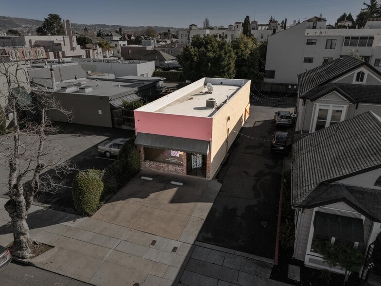 More Photos Of 1422 Everett St, Alameda Freestanding For Sale