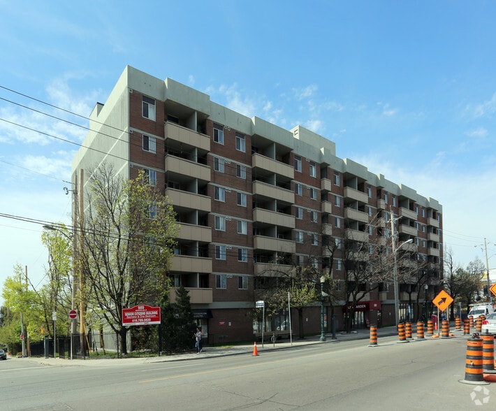 Primary Photo Of 989 Eglinton Ave W, Toronto Apartments For Lease