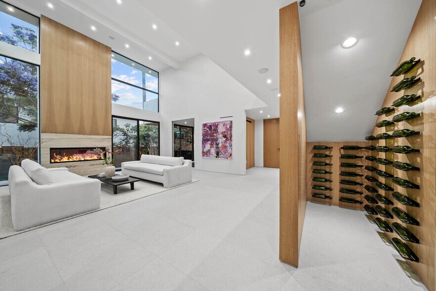 More Photos Of 7372 Fay Ave, La Jolla Multifamily For Sale