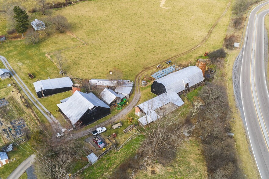More Photos Of 230 Barn Ave, North Tazewell Land For Sale