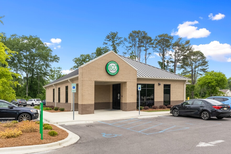 More Photos Of ,  General Retail For Sale