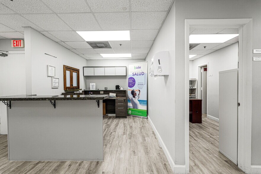 More Photos Of 2645 SW 37th Ave, Miami Medical For Sale