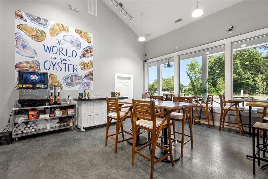 More Photos Of 2130 Stone Rd, Cape Charles Restaurant For Sale